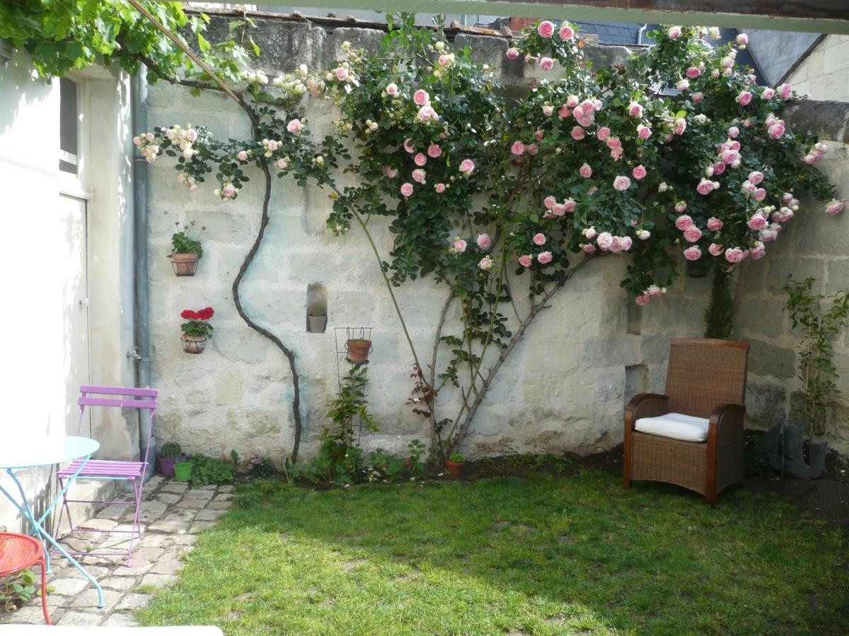 Cosy Flat 2 Eme Etage Vue Chateau Loire A Velo Saumur Exterior foto